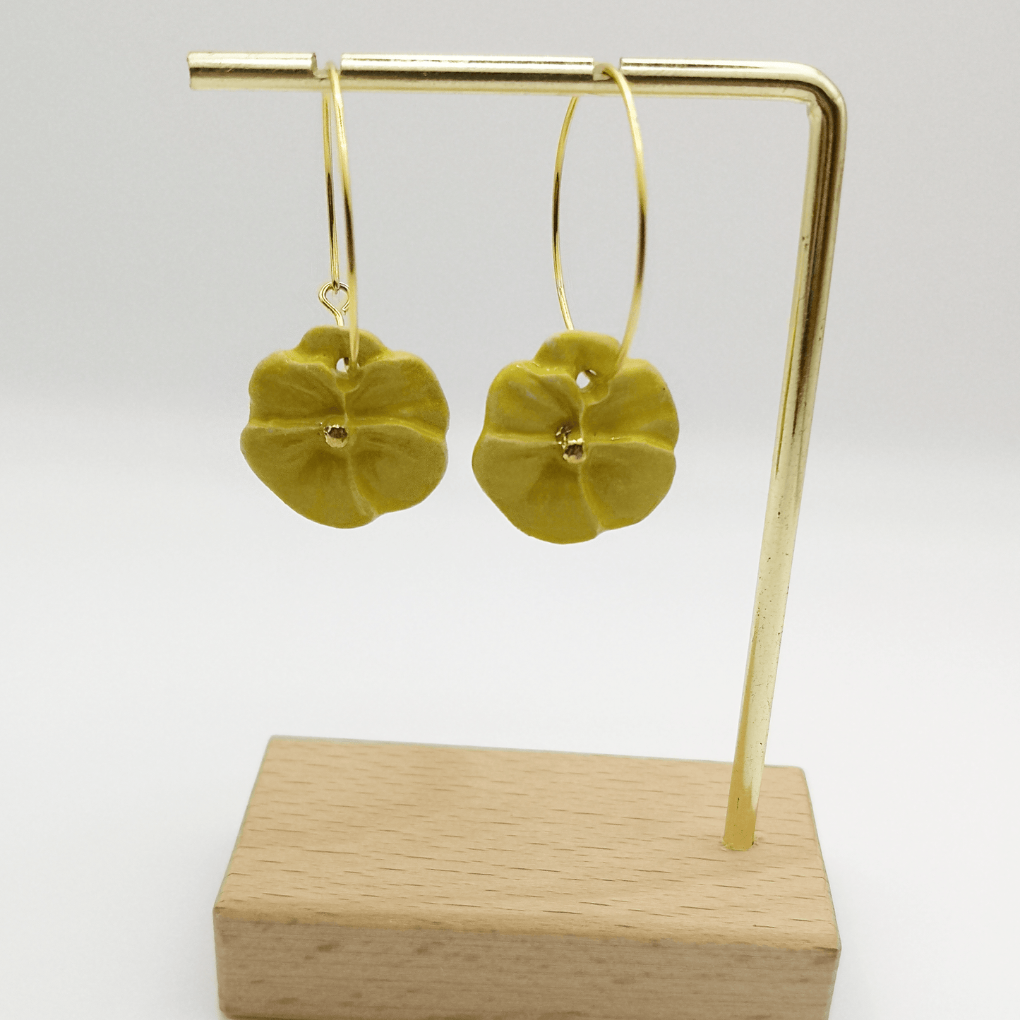 Boucles d'oreilles fleurs jaunes et or Pensées