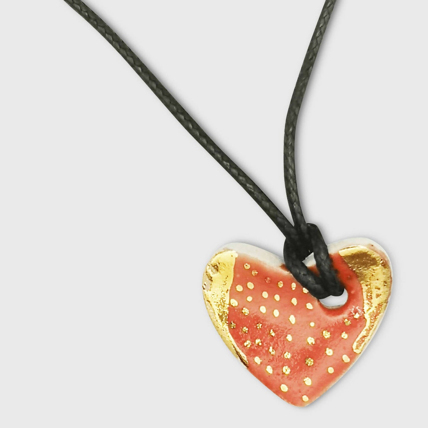 Collier coeur rouge cordon cuir taille reglable pour femme Corinne Ceramique