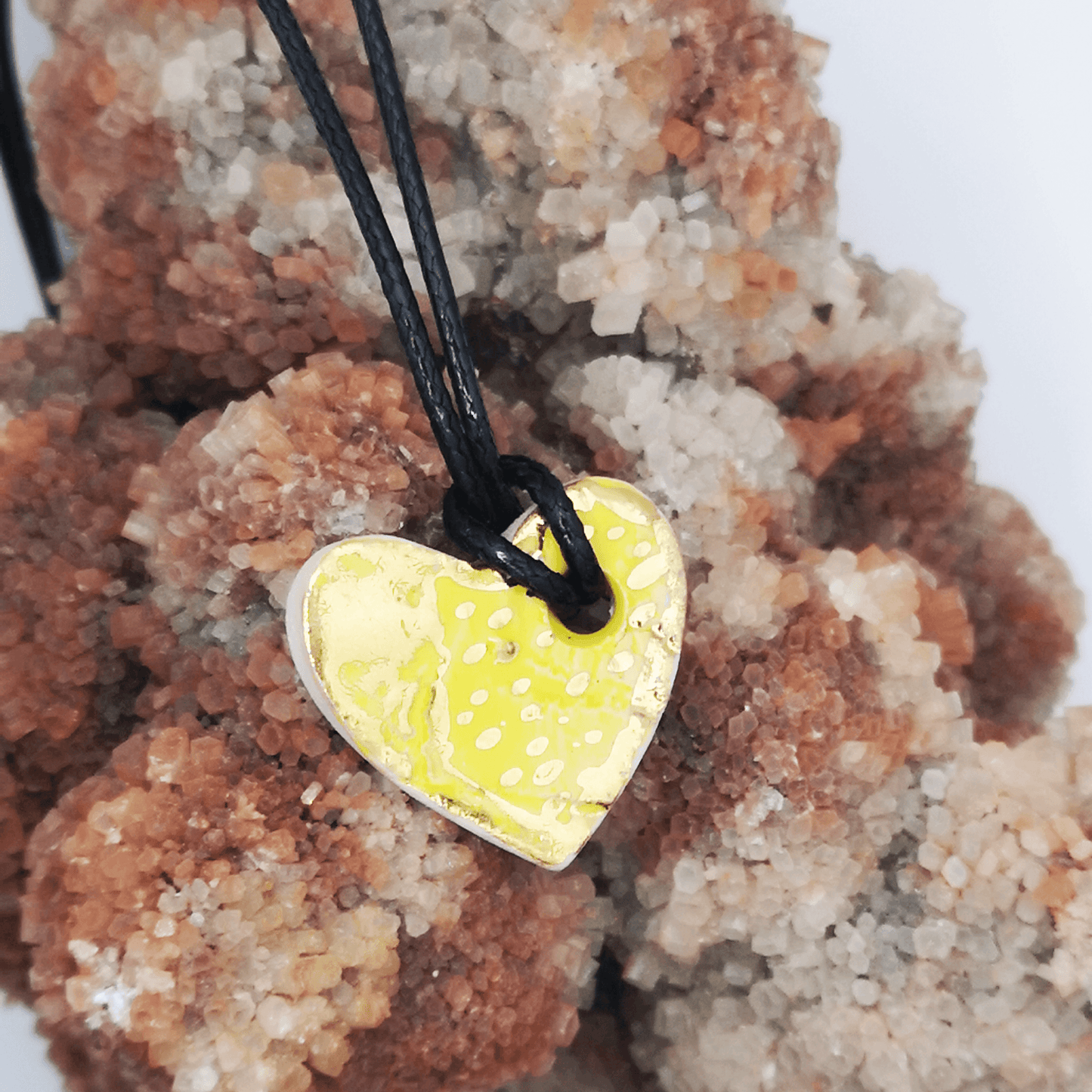 Collier cordon cuir jaune pour femme ou ado
