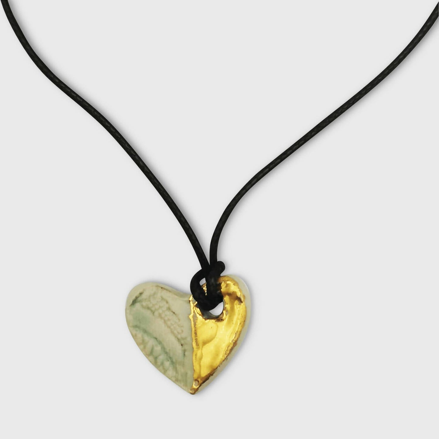 Collier vert coeur cordon cuir reglabe bijoux uxe pour femme a offrir