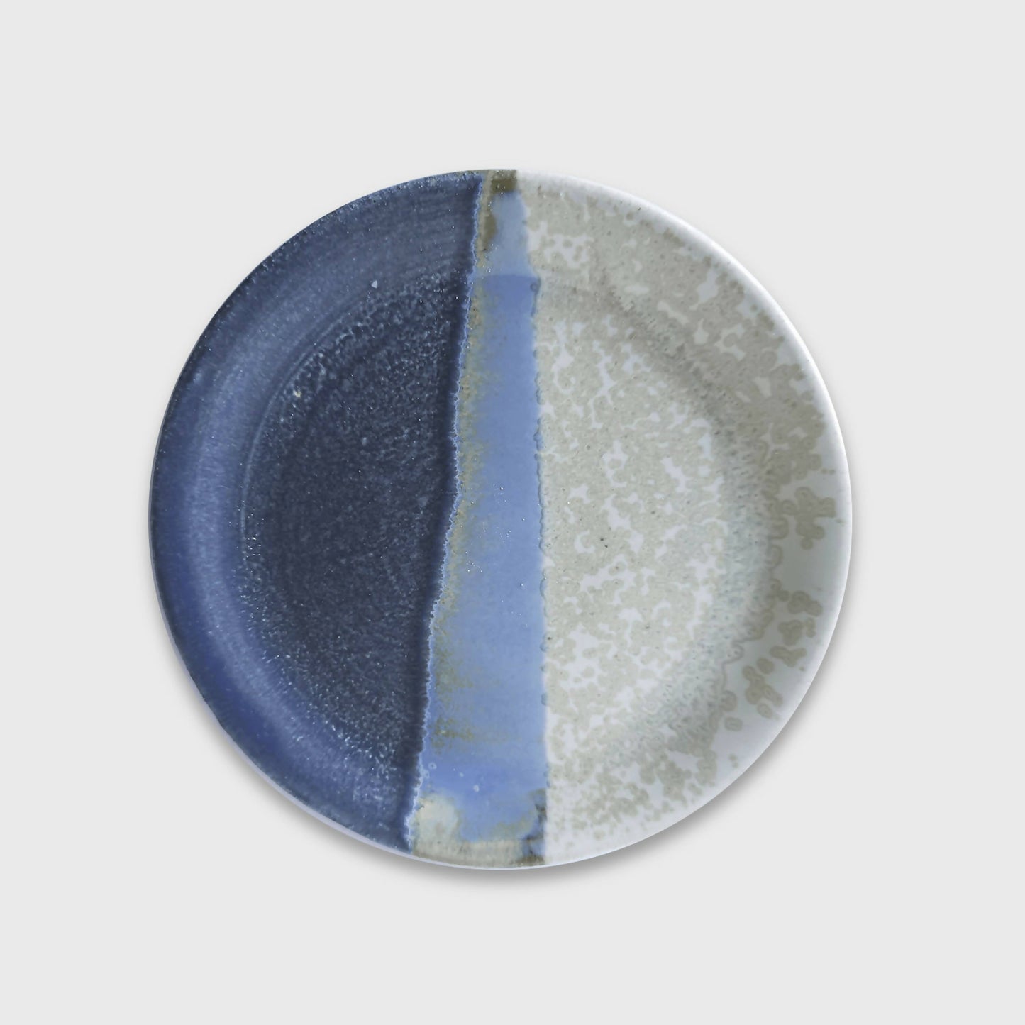 Assiette dessert petite bleu et blanche luxe artisan poterie France