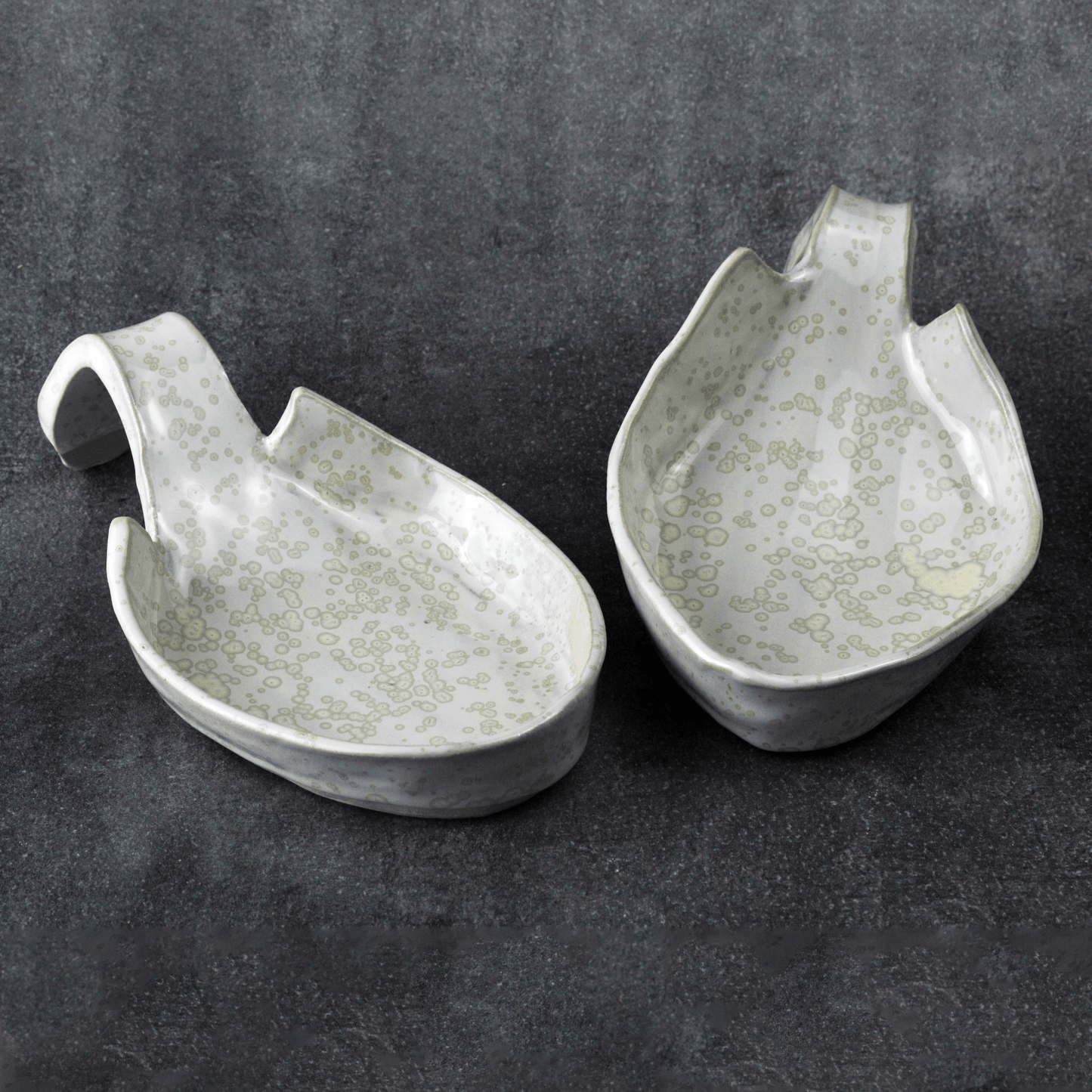 Repose cuillere moderne en argile pour la cuisine cadeau