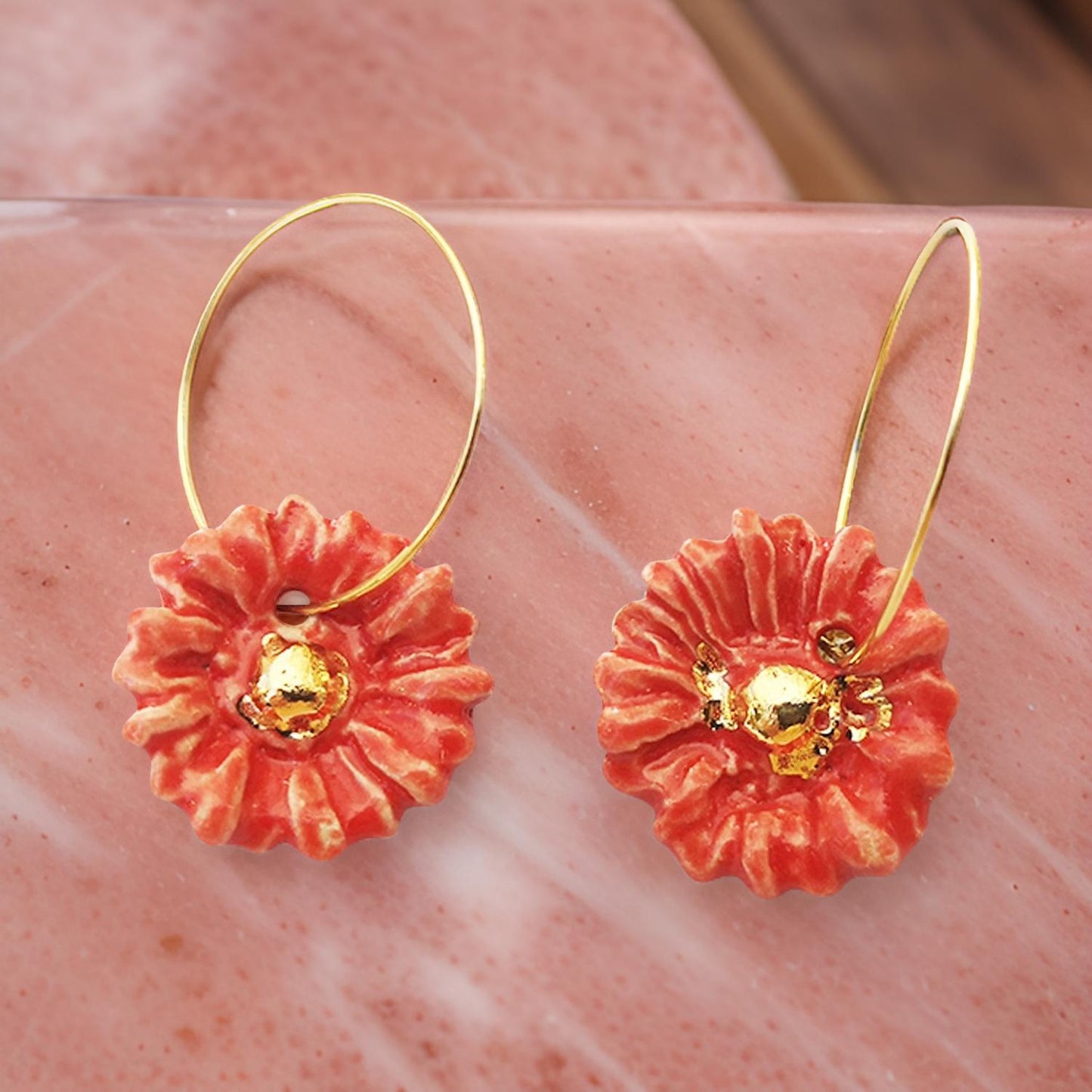 Boucles d'oreilles marguerite rouge et or pendantes, bijoux de luxe prêt à offrir, pour femm