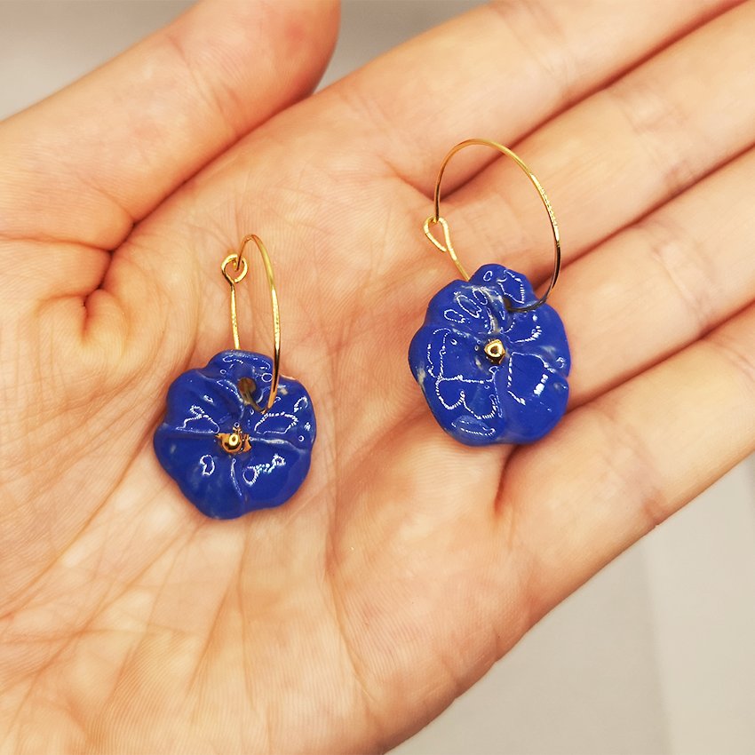 boucles d'oreilles bleues fantaisie