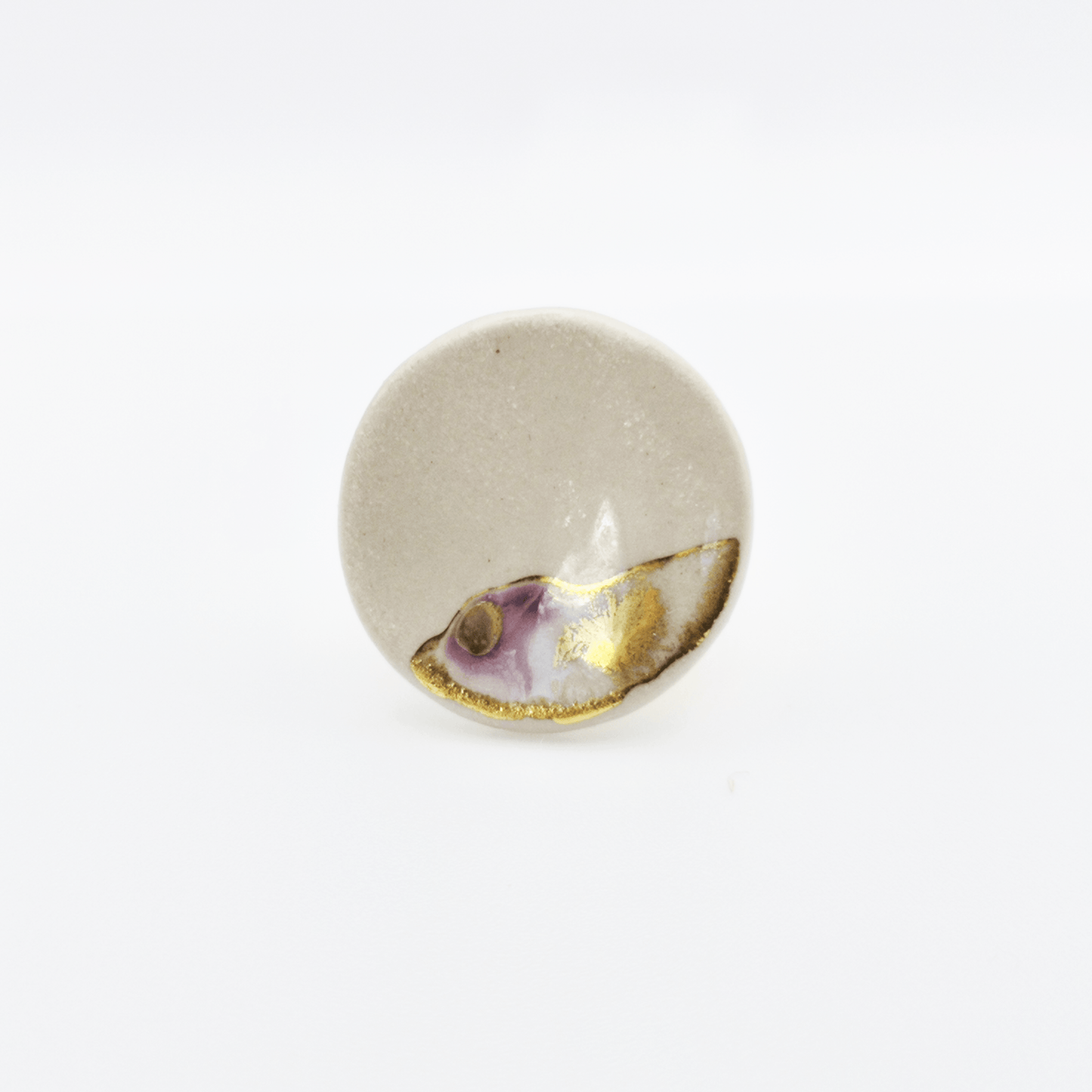 Grand bague blanche or violet Corinne Ceramique Fait main Aix en provence