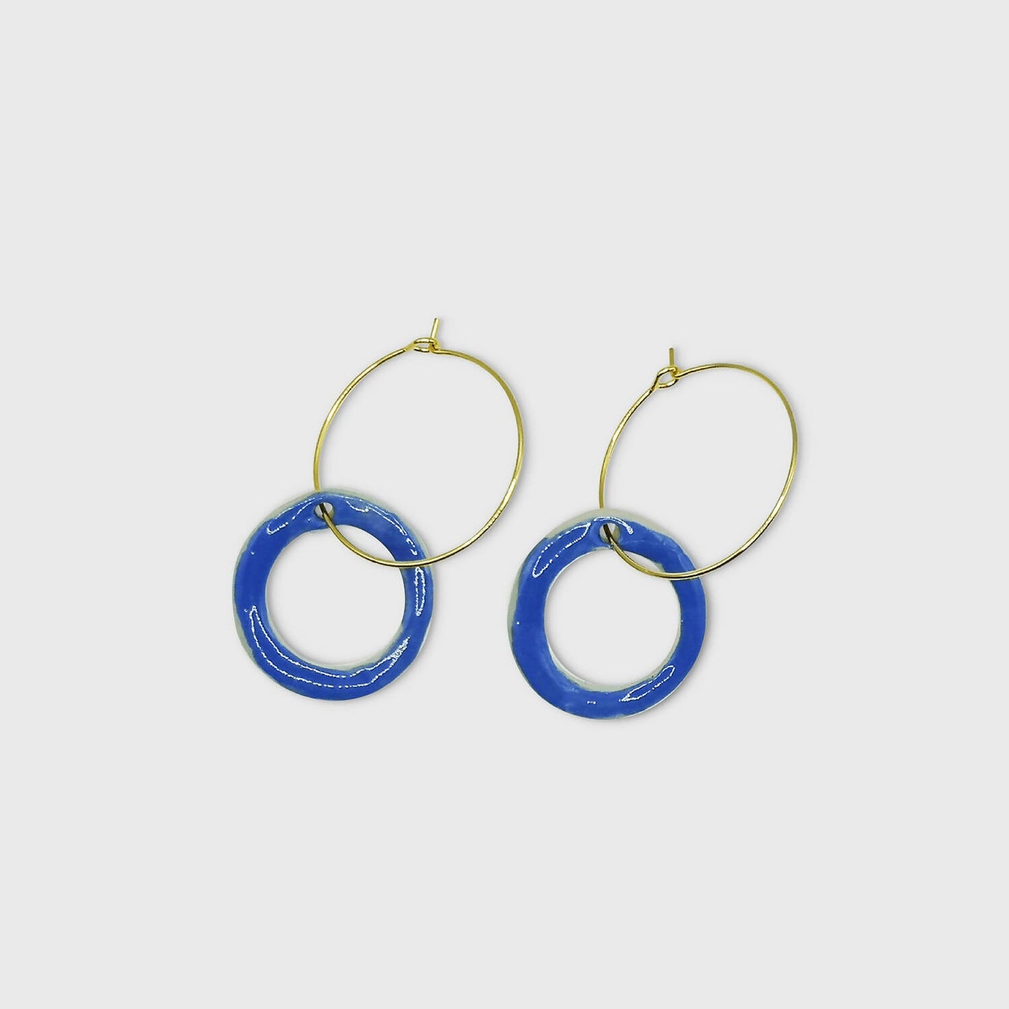 Boucles d oreilles bleu cercle moderne corinne ceramique aix en provence 