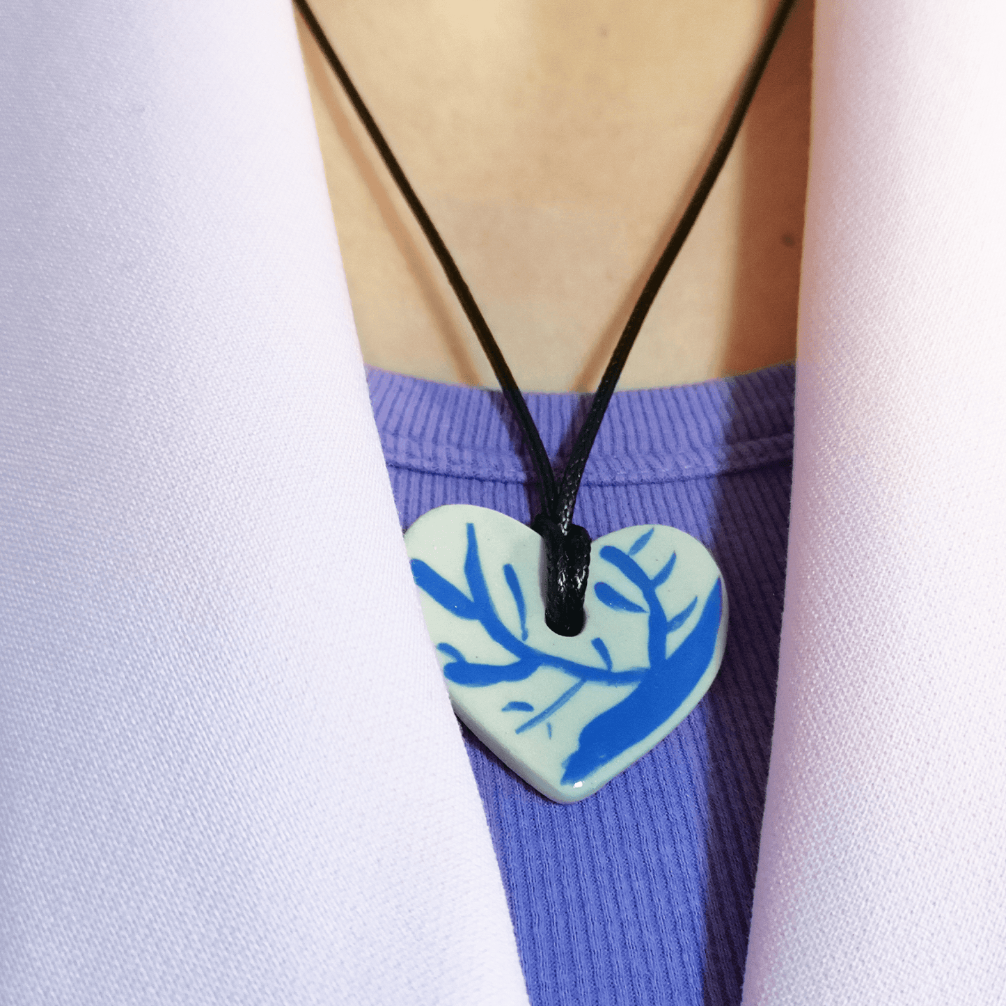 Symbole de Croissance  Collier Cœur Inspiré par la Nature Bleu Blanc Branche
