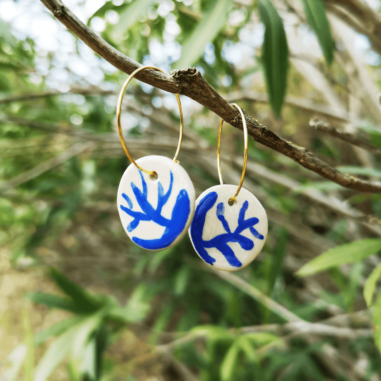Boucles d'oreilles bleu branche nature Corinne Ceramique argile
